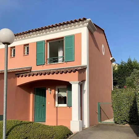 Climatisee Calme Avec Piscine Partagee Aygulf/frejus Villa *
