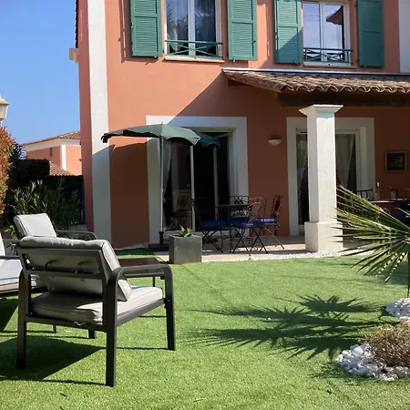 Climatisee Calme Avec Piscine Partagee Aygulf/frejus Villa *
