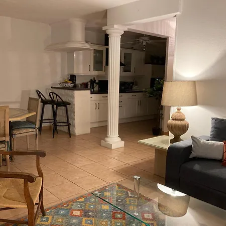 Villa Climatisee Calme Avec Piscine Partagee Aygulf/frejus Saint Aygulf