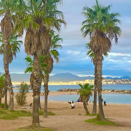 Villa Climatisee Calme Avec Piscine Partagee Aygulf/frejus Saint Aygulf