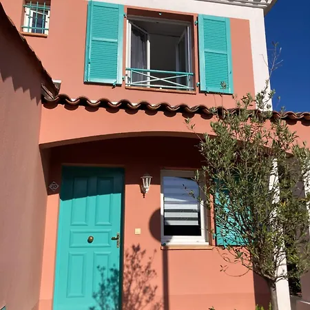 Villa Climatisee Calme Avec Piscine Partagee Aygulf/frejus Saint Aygulf